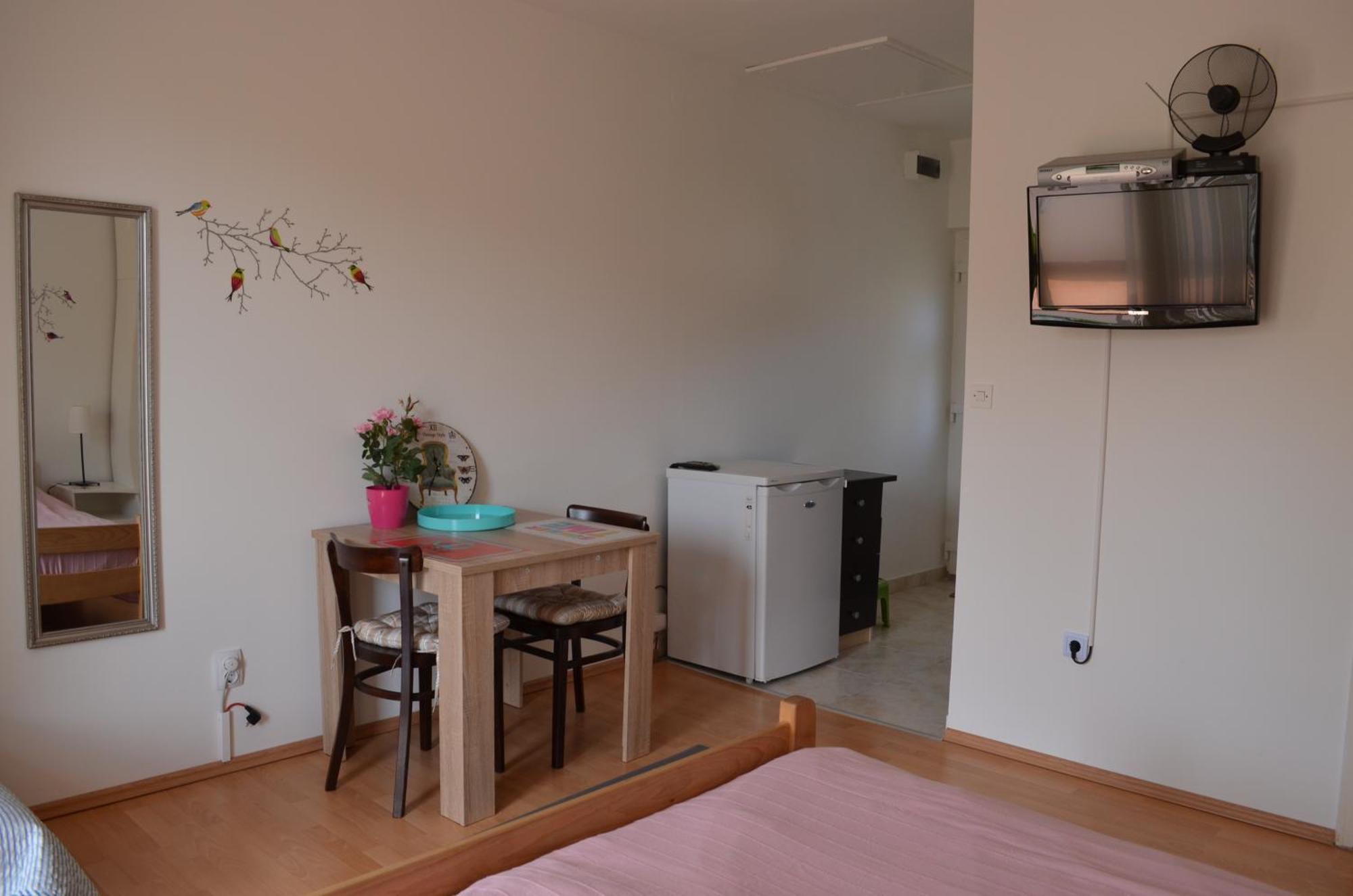 Apartments Mili バスカ エクステリア 写真