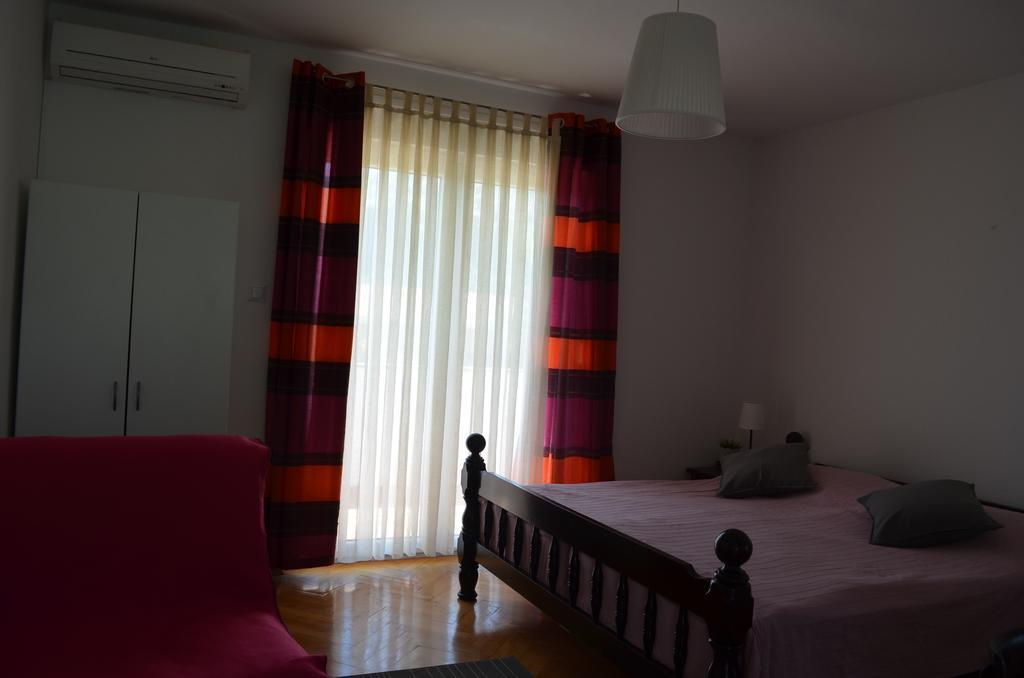 Apartments Mili バスカ エクステリア 写真